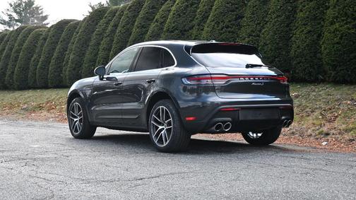 2022 Porsche Macan S