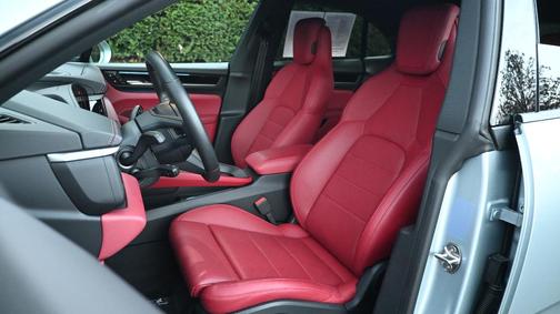 2024 Porsche Macan 4