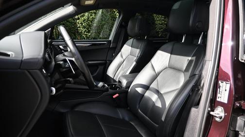 2023 Porsche Macan S