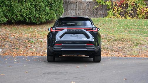 2023 Lexus NX 350h 