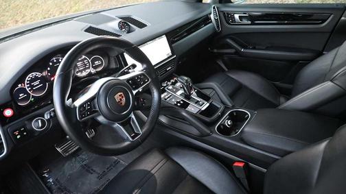 2020 Porsche Cayenne S Coupe AWD