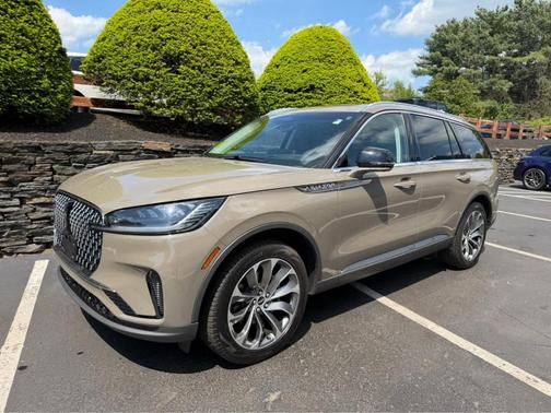 Harbor Gray 2025 Lincoln Aviator Reserve AWD