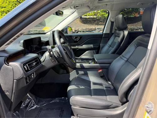 Harbor Gray 2025 Lincoln Aviator Reserve AWD
