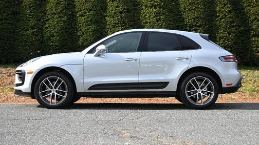 2024 Porsche Macan 