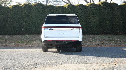 2024 Lincoln Navigator Premiere