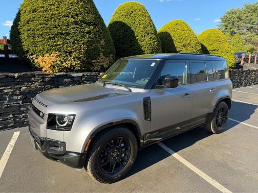 Eiger Grey 2023 Land Rover Defender 110 X-Dynamic SE