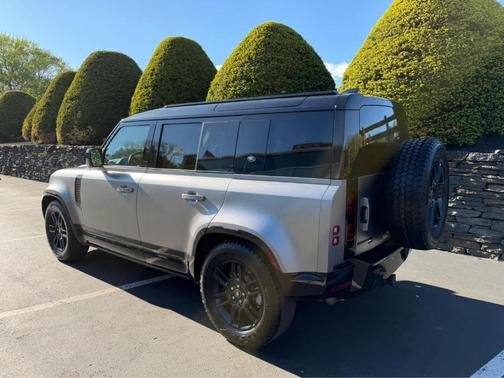 Eiger Grey 2023 Land Rover Defender 110 X-Dynamic SE