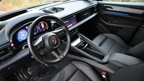 2024 Porsche Macan 4