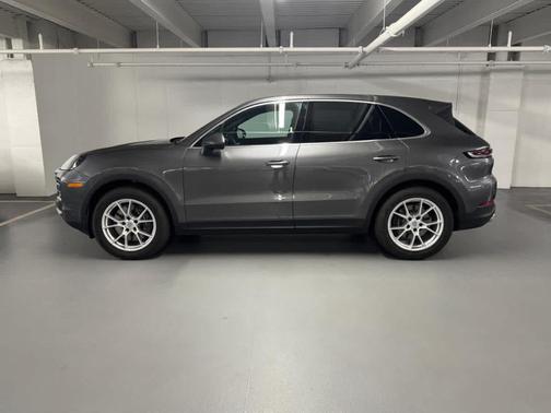 2024 Porsche Cayenne