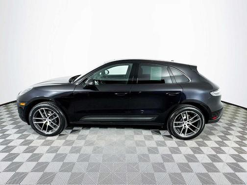 2024 Porsche Macan 