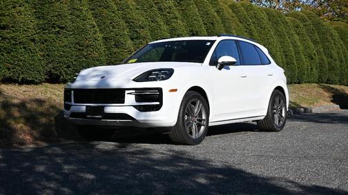2025 Porsche Cayenne