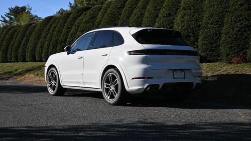 2025 Porsche Cayenne