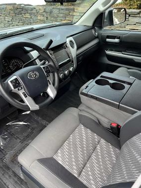 2018 Toyota Tundra SR5
