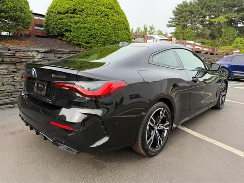Black Sapphire 2024 BMW M440 i xDrive