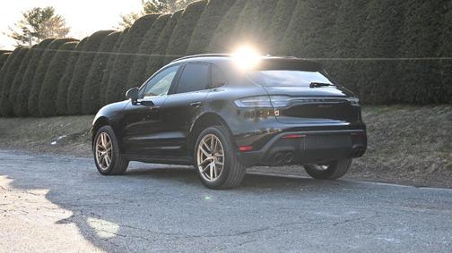 2023 Porsche Macan T