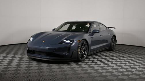 2025 Porsche Taycan Turbo
