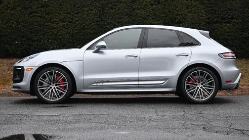 2023 Porsche Macan GTS