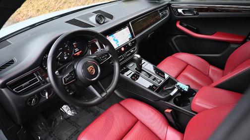 2023 Porsche Macan GTS
