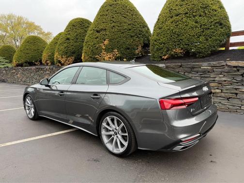 Daytona Gray Pearl Effect 2025 Audi A5 Sportback 45 S line quattro Premium