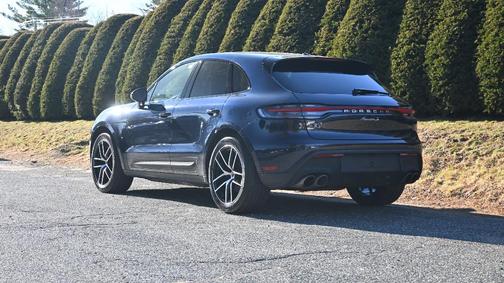 2022 Porsche Macan S