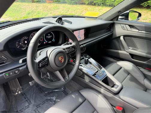 Jet Black Metallic 2026 Porsche 911 Carrera 4 GTS
