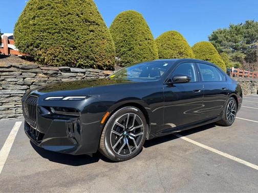 Black Sapphire Metallic 2025 BMW 760 760i xDrive