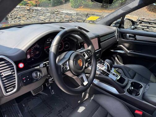 Black 2023 Porsche Cayenne Turbo