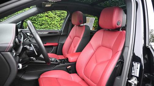 2023 Porsche Macan S
