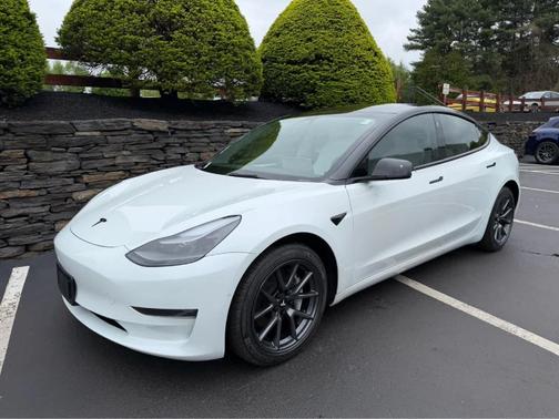 Pearl White Multi 2022 Tesla Model 3 Long Range