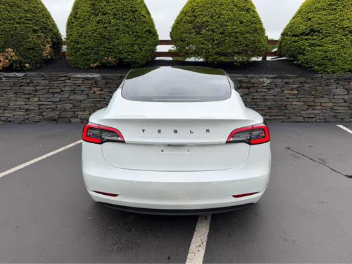 Pearl White Multi 2022 Tesla Model 3 Long Range