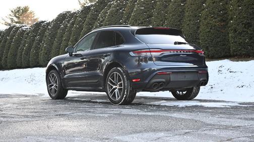 2022 Porsche Macan 