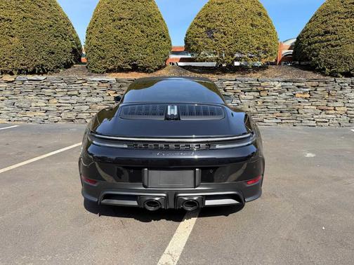 2026 Porsche 911 Targa 4 GTS