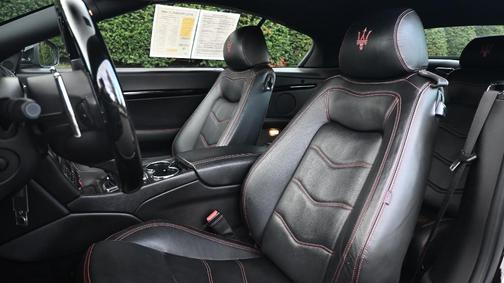 2017 Maserati GranTurismo 