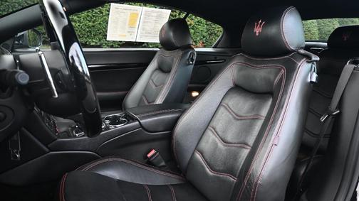 2017 Maserati GranTurismo 