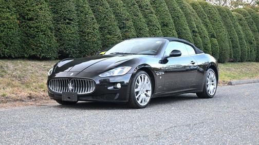 2017 Maserati GranTurismo 