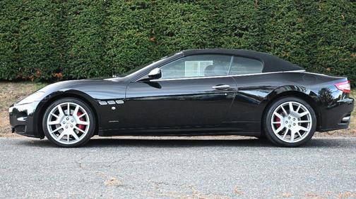 2017 Maserati GranTurismo 