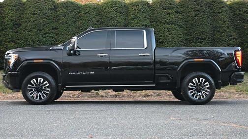 2024 GMC Sierra 2500 Denali Ultimate