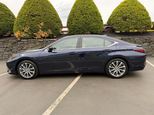 Nightfall Mica 2021 Lexus ES 350