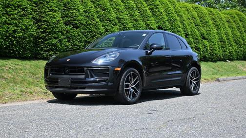 2025 Porsche Macan