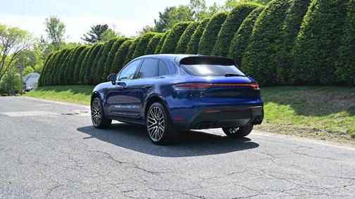 2024 Porsche Macan T
