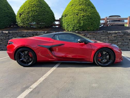 Red Mist 2025 Chevrolet Corvette E-Ray