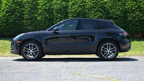 2025 Porsche Macan
