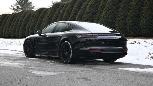 2019 Porsche Panamera GTS