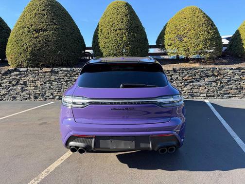 PAINT TO SAMPLE 2024 Porsche Macan GTS