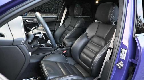 2024 Porsche Macan GTS