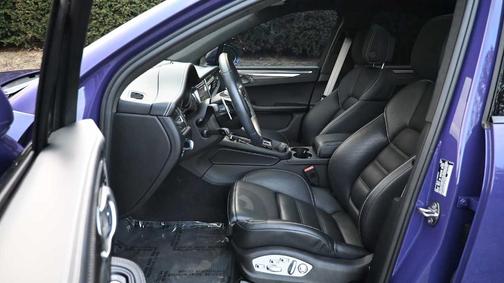 PAINT TO SAMPLE 2024 Porsche Macan GTS