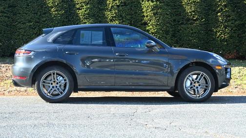 2021 Porsche Macan Turbo