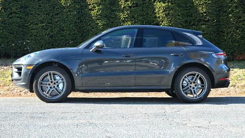 2021 Porsche Macan Turbo