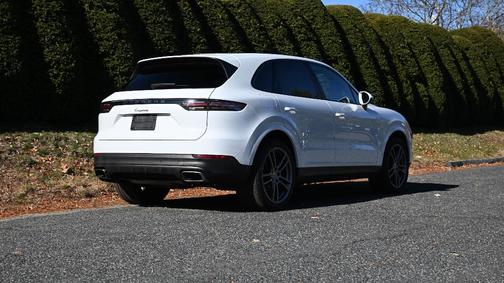 2023 Porsche Cayenne 