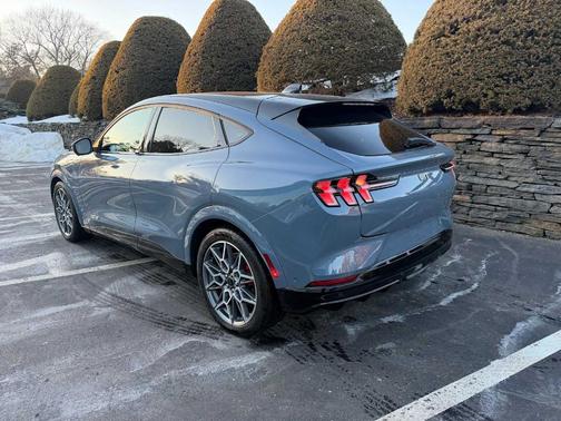2024 Ford Mustang Mach-E GT